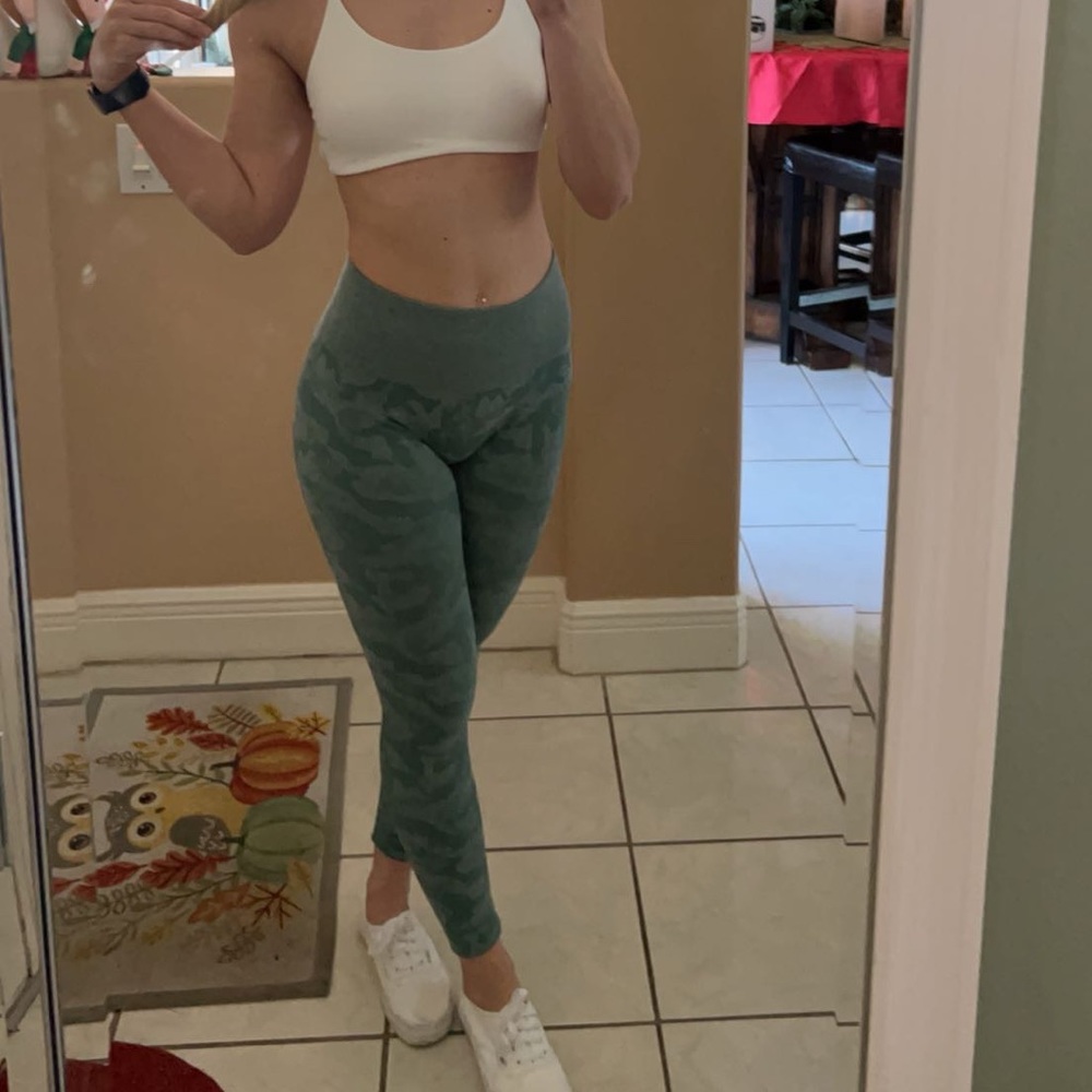 NVGTN light green camo workout leggings